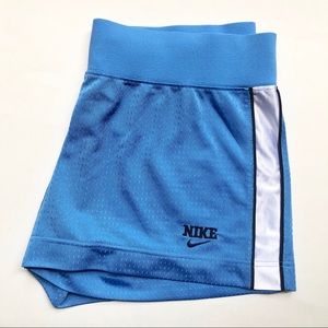 NIKE Athletic Shorts sz L